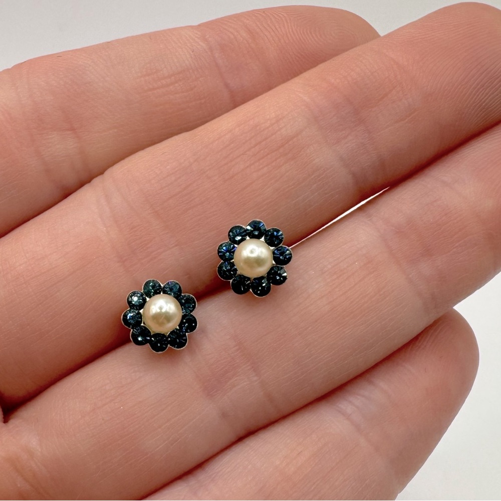 VINTAGE Pearl & Crystal Flower Earrings